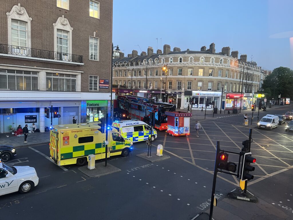 Traffic problems at Putney High Street and Upper Richmond Road intersection due to fatality 