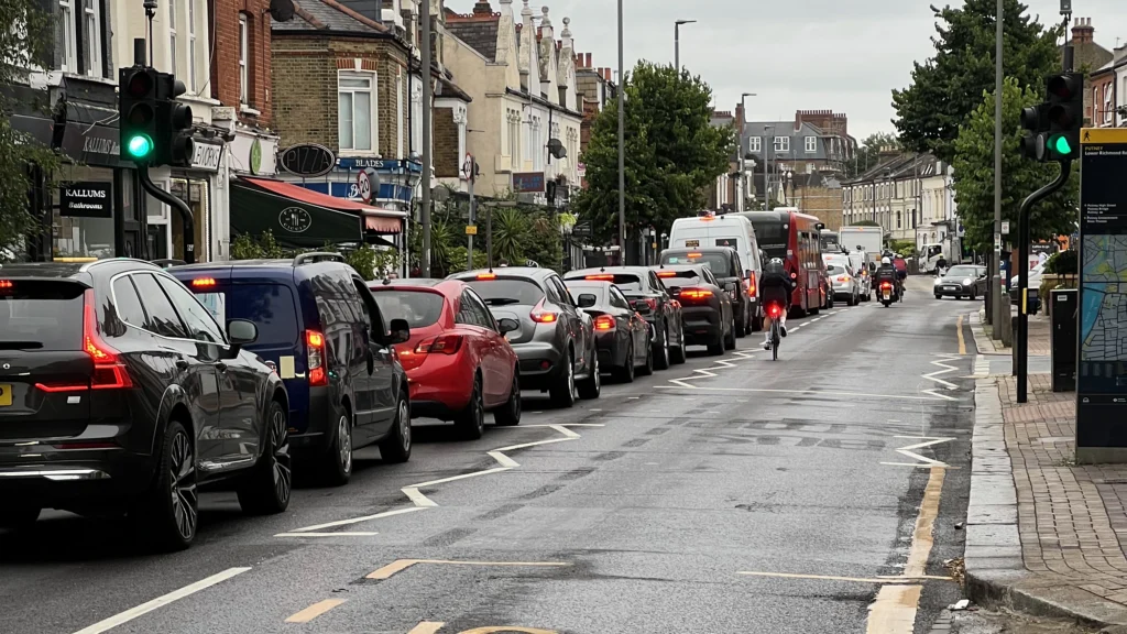 putney-traffic-lower-richmond - Putney.news