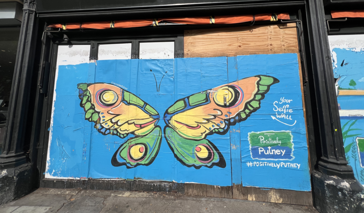 Boarded up shop on Putney High Street. Pic taken: 1 August 2025