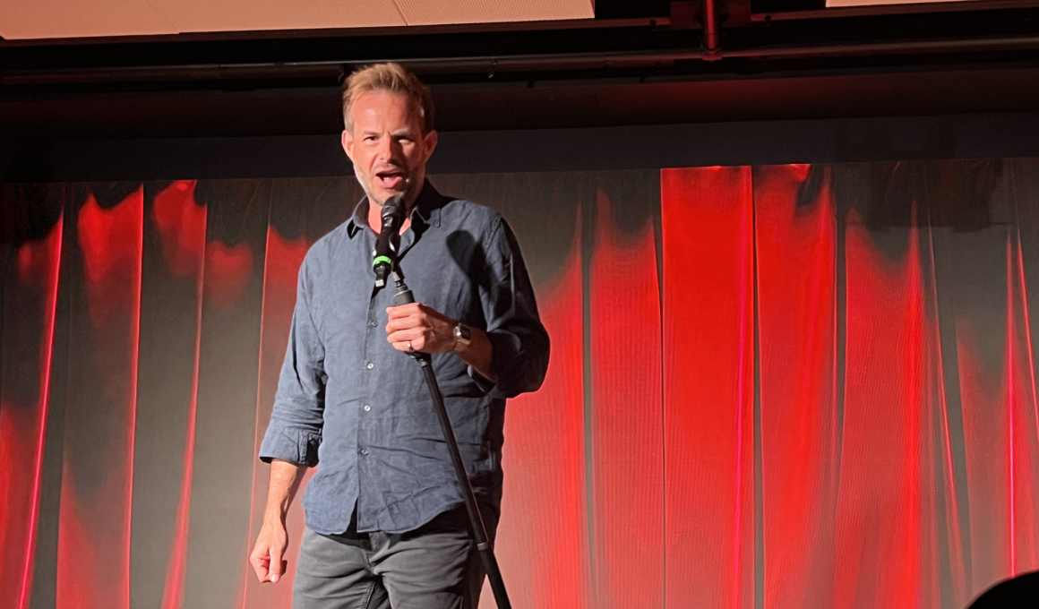 Comedian Jimmy McGhie at Fulham Pier