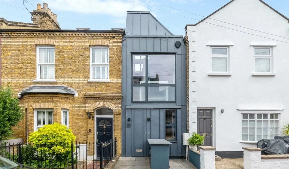 Infill house on Wadham Road.
