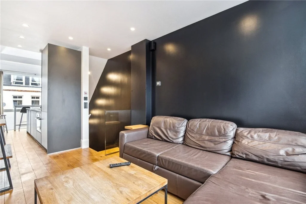 Wadham Road infill house