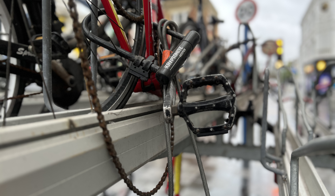 Disraeli bike rack abandoned bike