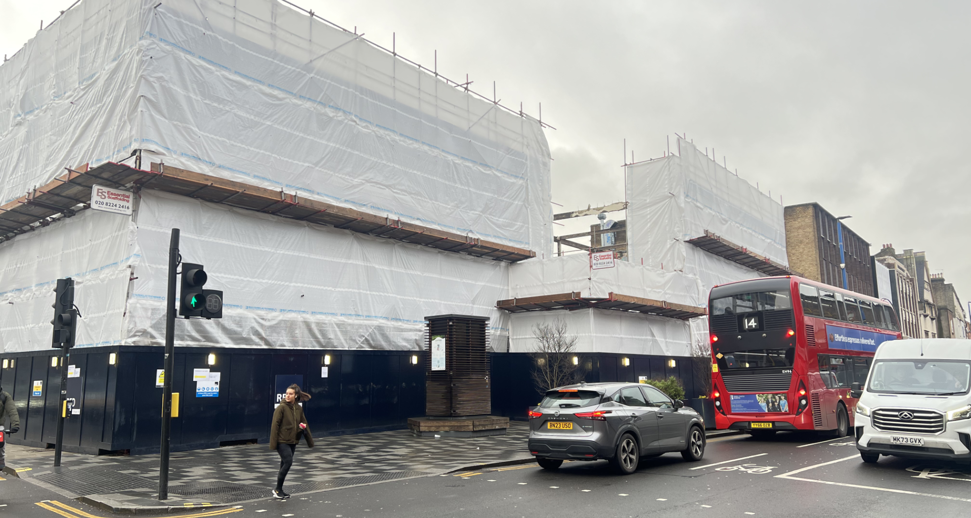 Demolition on Putney High Street and Putney Bridge Road