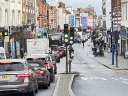 Traffic on Putney High Street