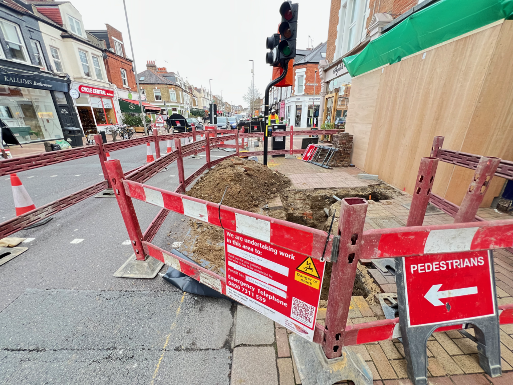 Road works on Lower Richmond Road