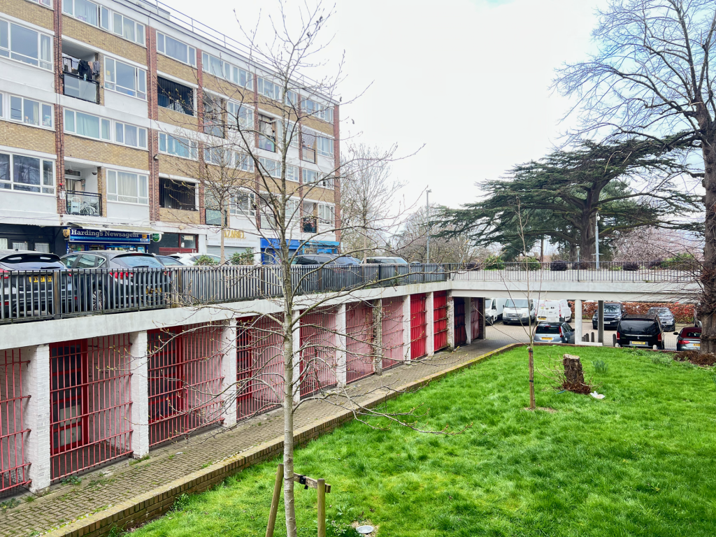 Shops on the Ashburton Estate