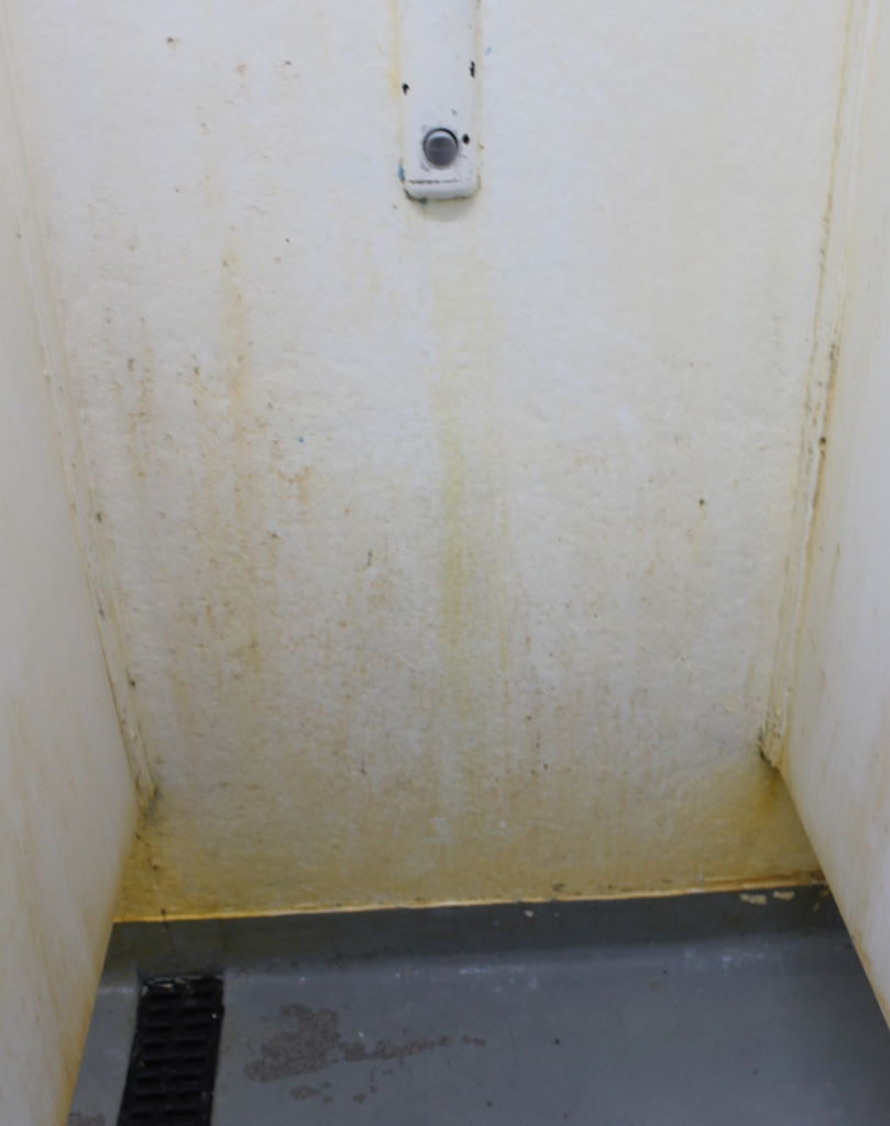 Shower at Wandsworth Prison. Pic: WPIC