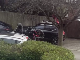 Thieves steal a bike from West Putney home
