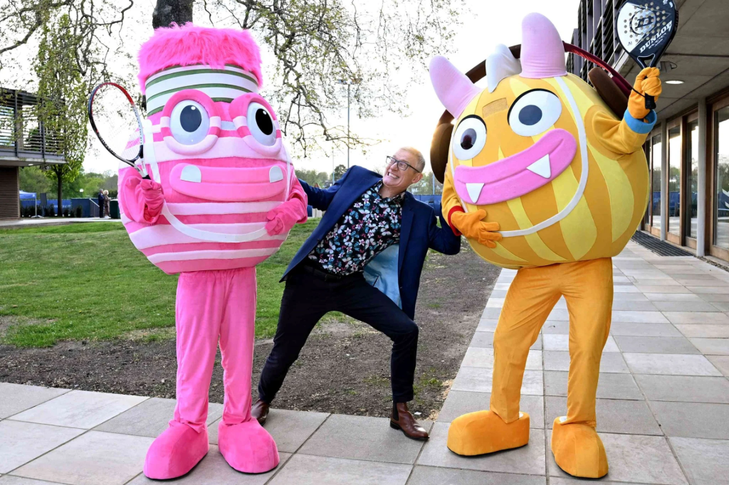 Radio host Jeremy Vine hosted the LTA Awards