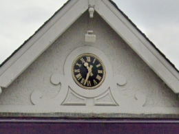 Victorian clock on Andrews Estate Agents in Southfields