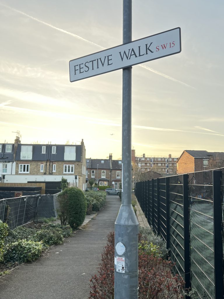 Festive Walk in Putney