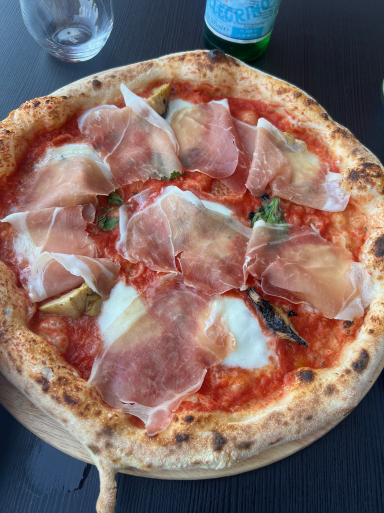 Regine Pizzeria