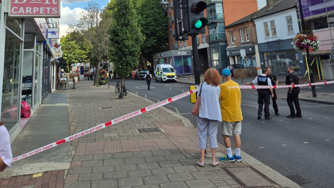 Stabbing on Upper Richmond Road