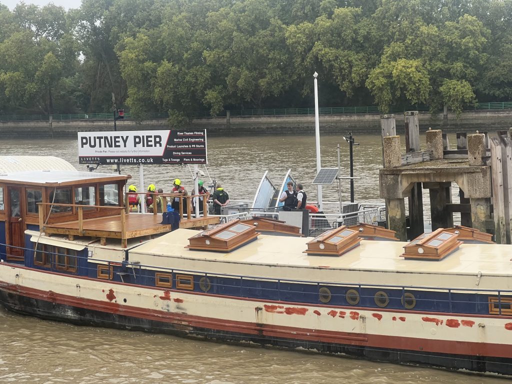 Emergency response at Putney Pier