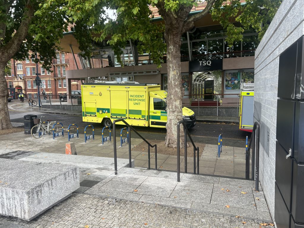 Emergency response vehicle at Putney Pier