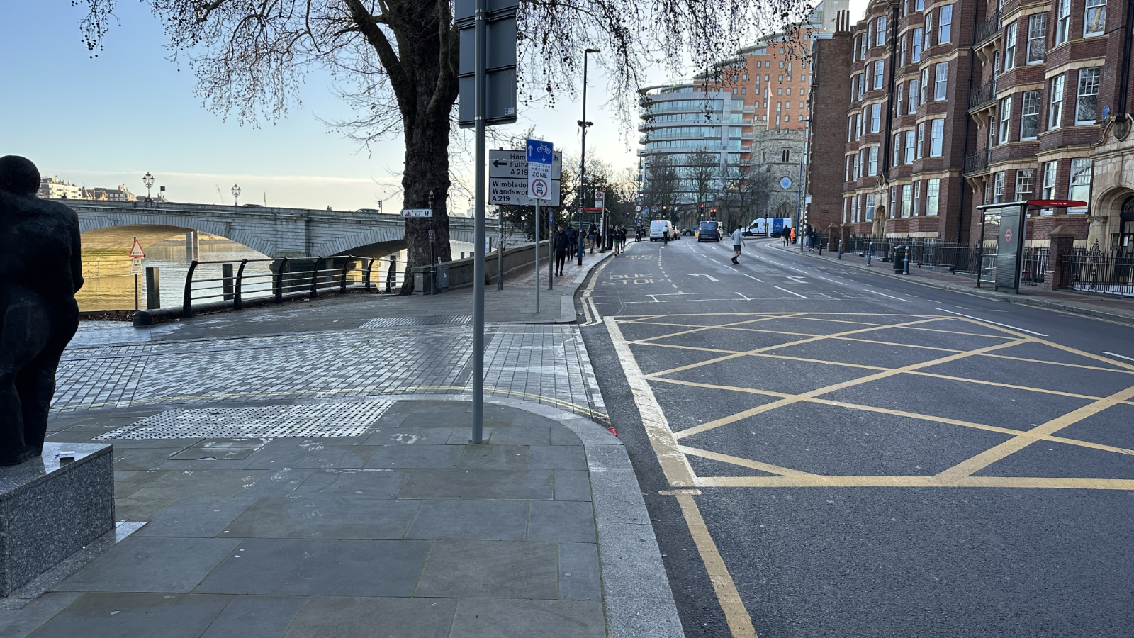 Putney Embankment turning