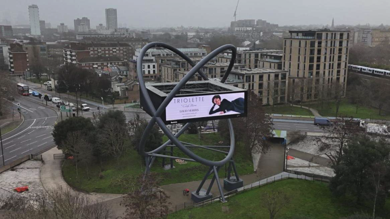 Pretzel reprieve: Wandsworth landmark to remain after alternative rejected